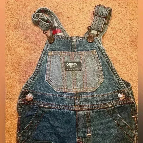 Oshkosh Bgosh Cotton Lined 12 month overalls - Picture 2 of 8